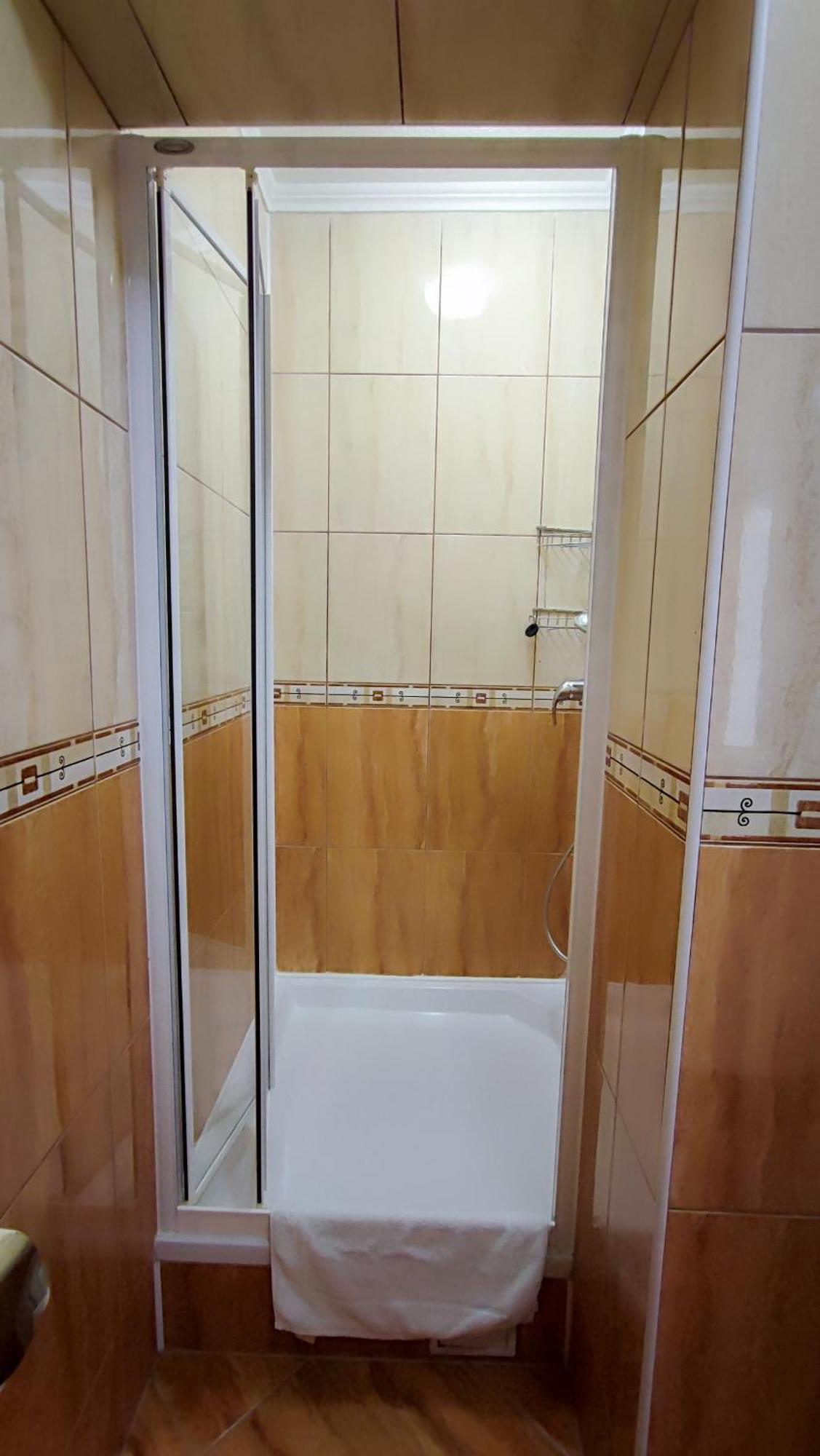 Villa Penava, Private Beach, Pool And 7Min To Trogir Rum bild
